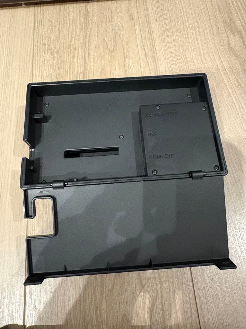 【良品・お得】Nintendo Switch 本体 + Joy-Con3セット