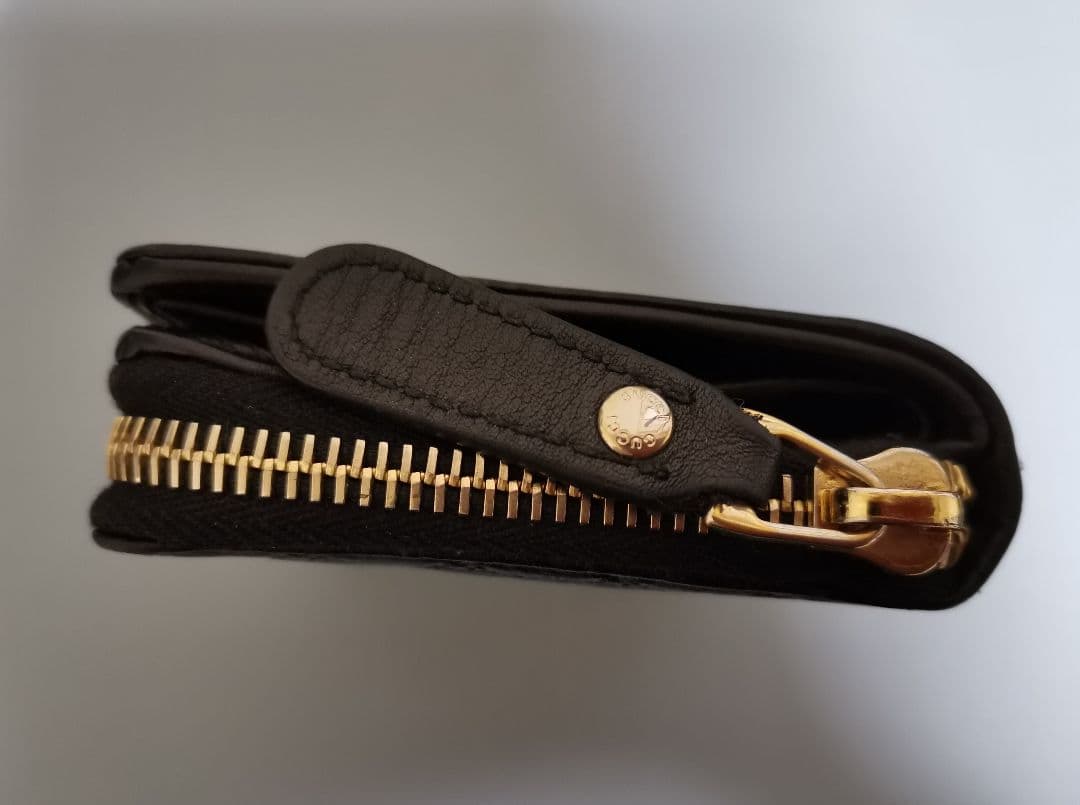 GUCCI シマ レザー GG 二つ折り財布 ミニウォレット ラウンドファスナー