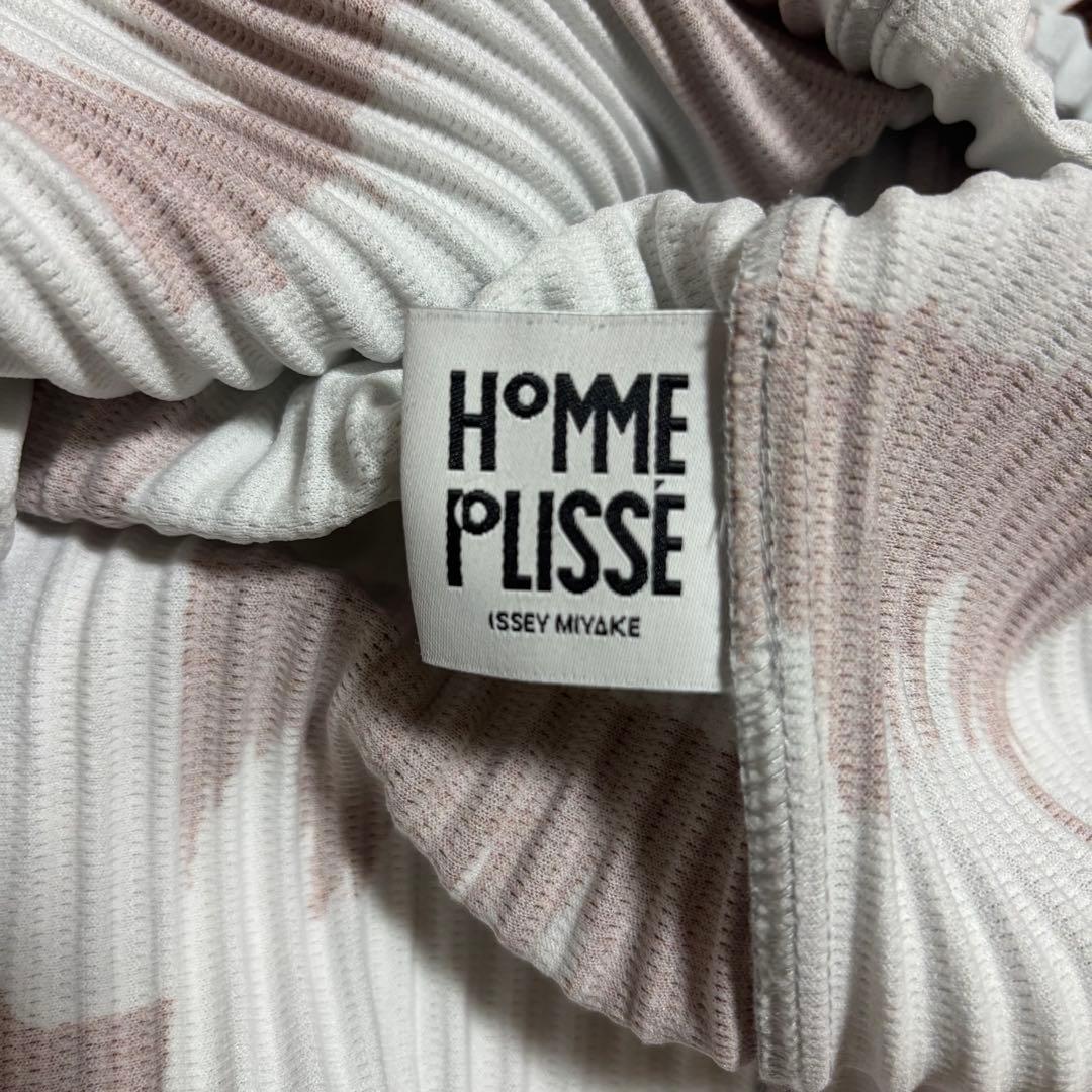 トップス ISSEY MIYAKE HOMME PLISSE V-Neck Vest