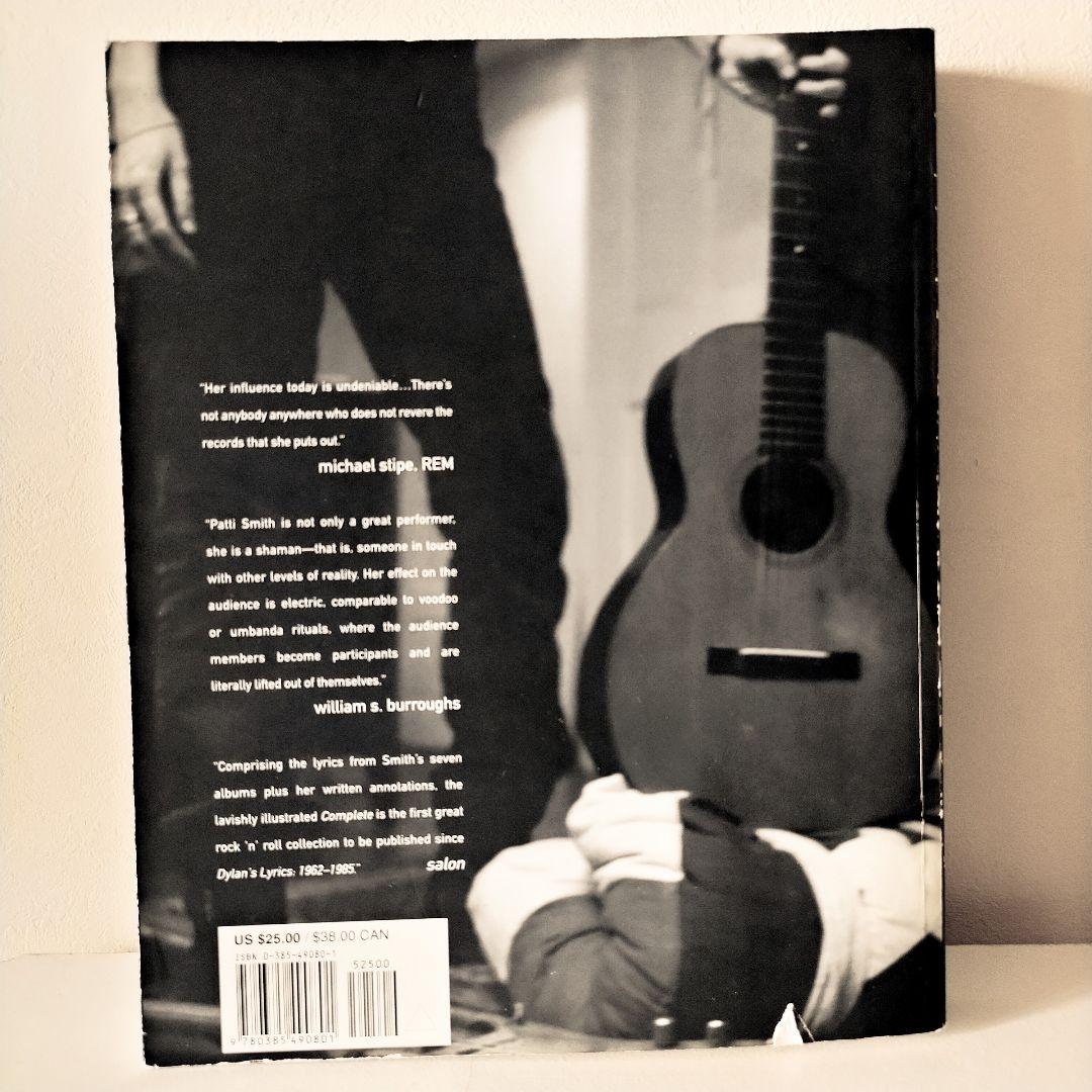 サイン本 洋書 / Patti Smith Complete