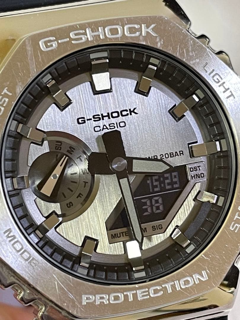 CASIO カシオ　G-SHOCK GM-2100