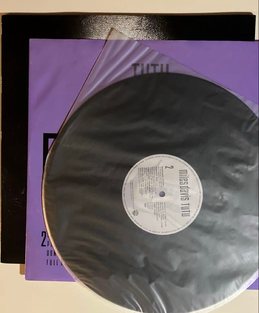 国内盤 マイルス・デイヴィス Tutu LPレコード