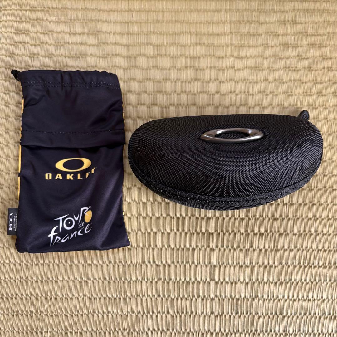 【未使用】Oakley OO9235 スポーツサングラス ユニセックス