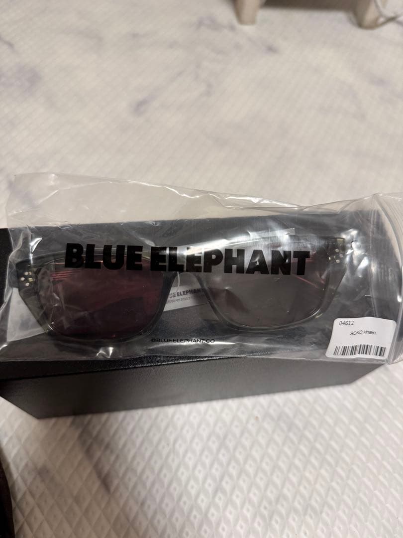 BLUE ELEPHAETサングラスSOKO khaki 新品未使用