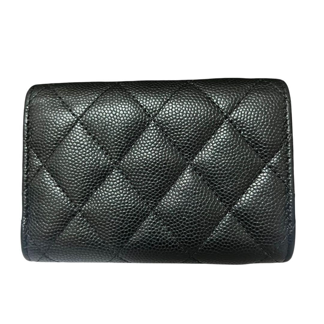 シャネル CHANEL キャビアスキン マトラッセ 三つ折り財布 コンパクト財布