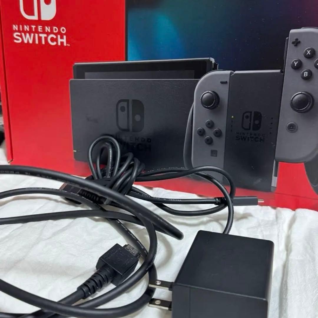 Switch < 本体 >