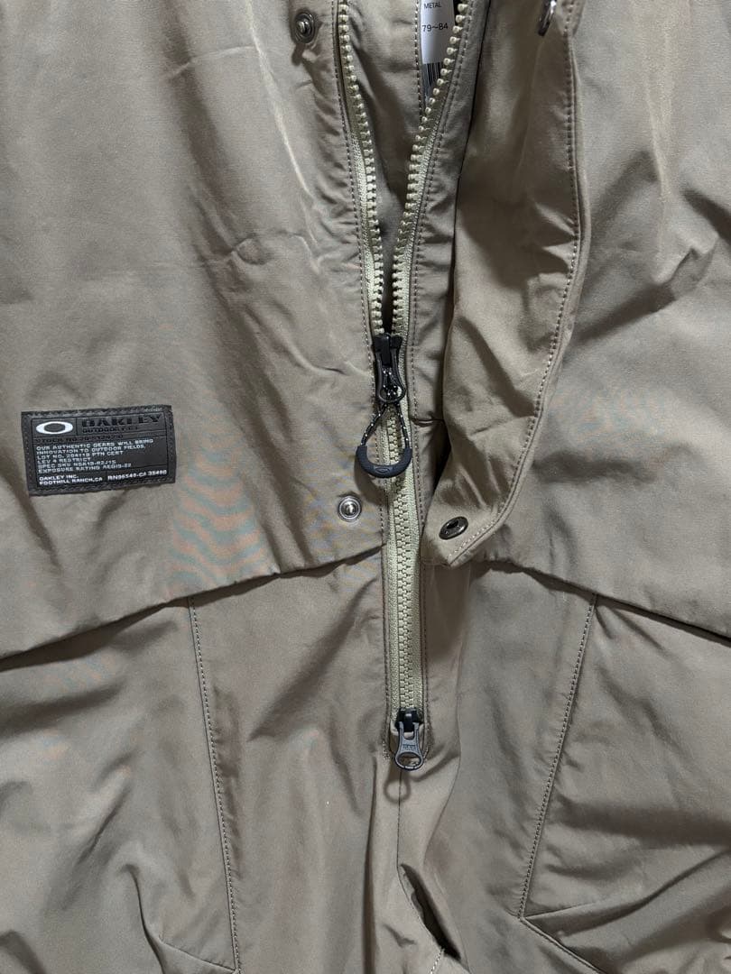 新品 OAKLEY カーキ スノーボード ビブパンツ Mサイズ オークリー 防水