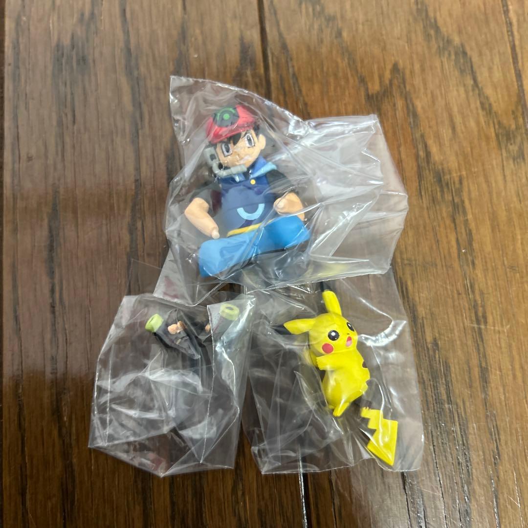 ポケモンリアルフィギュアコレクション蒼海の王子マナフィ サトシとピカチュウ