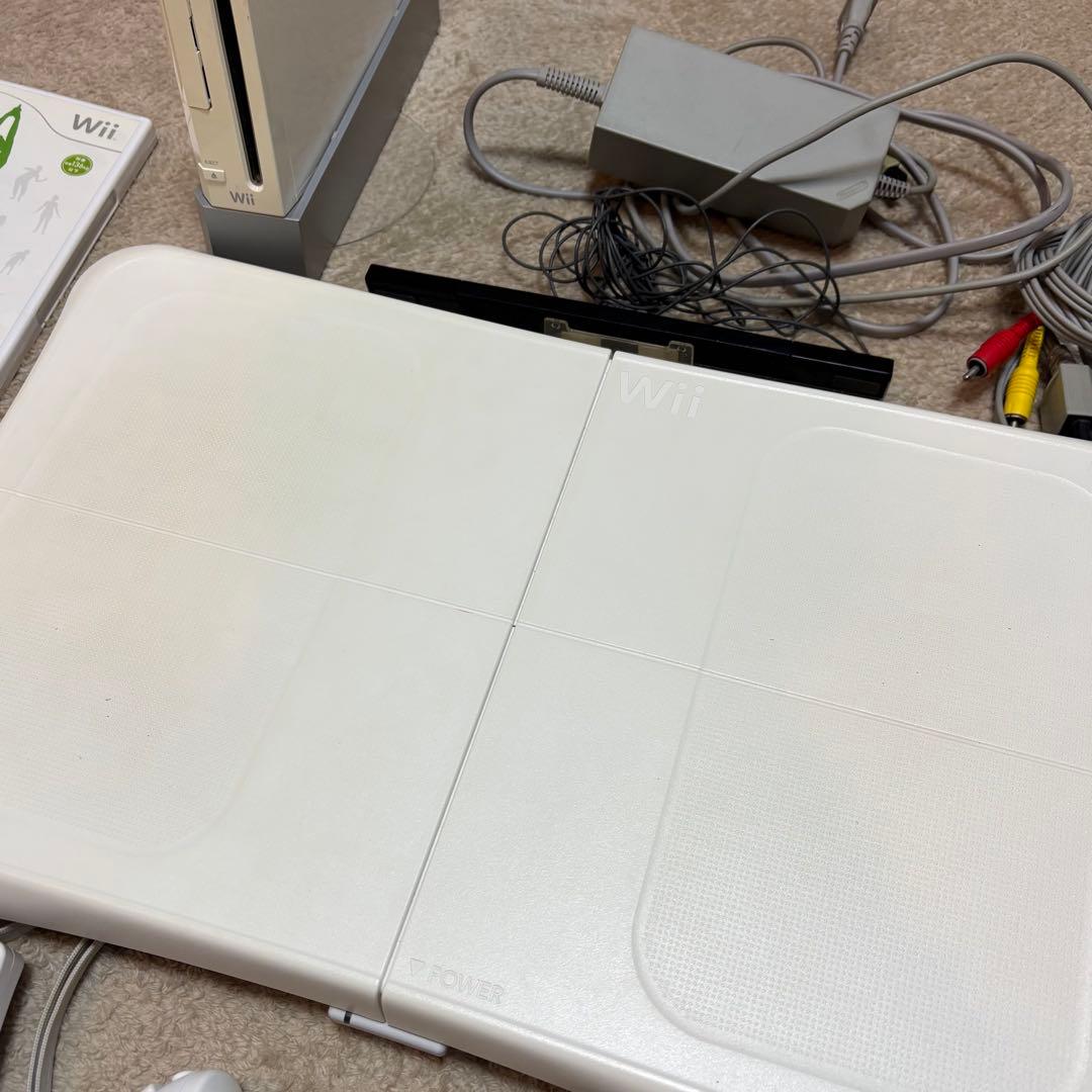 WiiFit Wii 本体 バランスボード ソフト まとめ売り