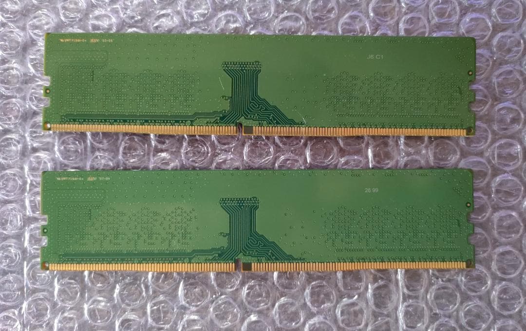デスクトップ用 メモリー SAMSUNG DDR4 8GB x 2 枚 動作品