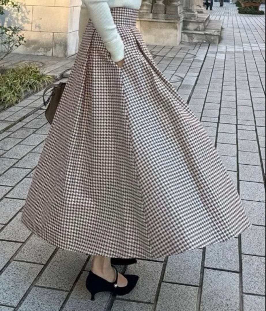 最終価格！美品✨️千鳥柄 定価2,2 希少ブラウン レトロフレアスカート ジェンヌ