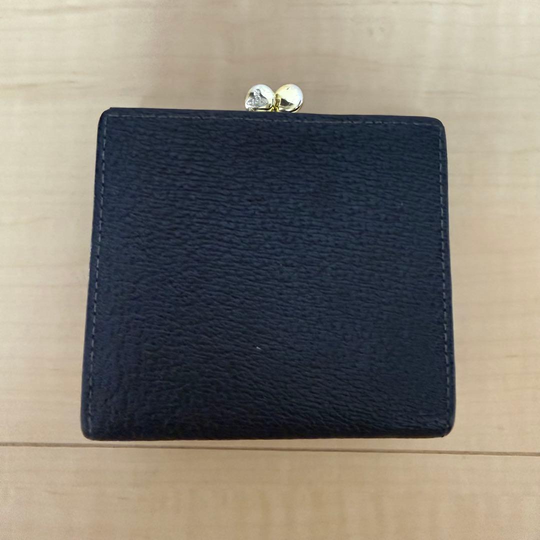 Vivienne 財布
