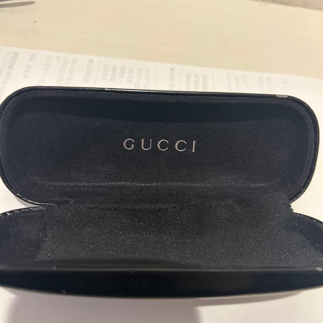 GUCCIオーバル型サングラス　GG2419/N/S