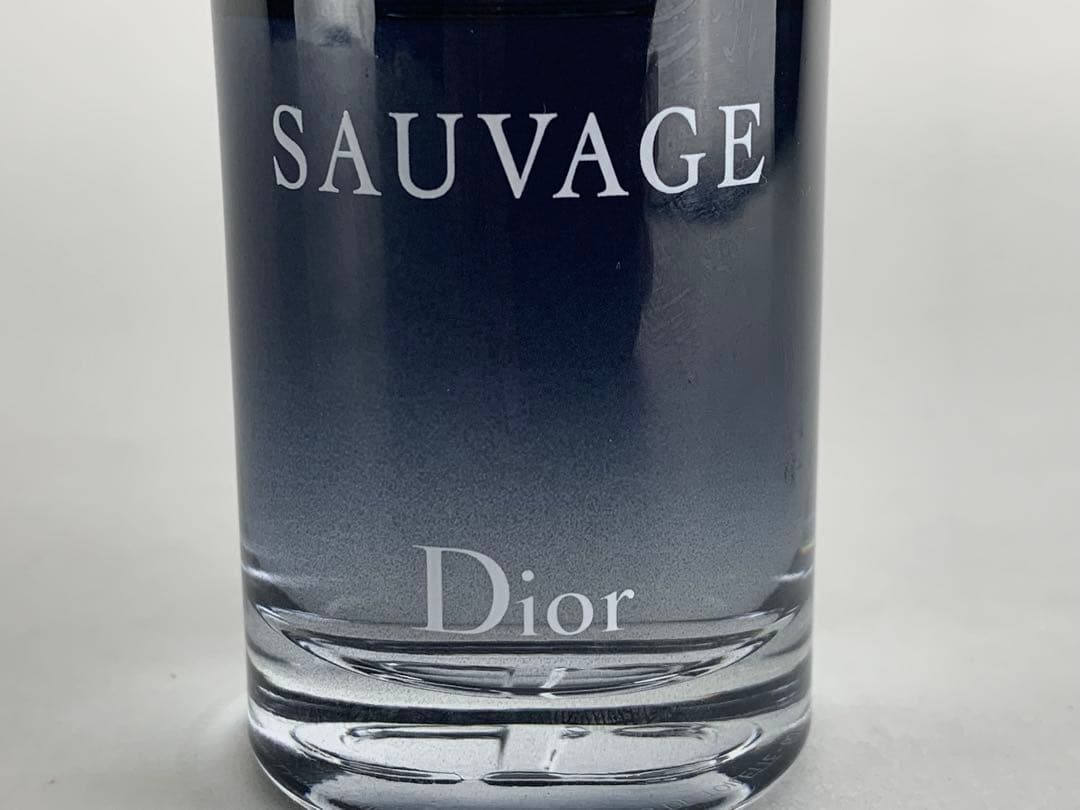 クリスチャン ディオール ソヴァージュ 香水 メンズ　男性用　60ml