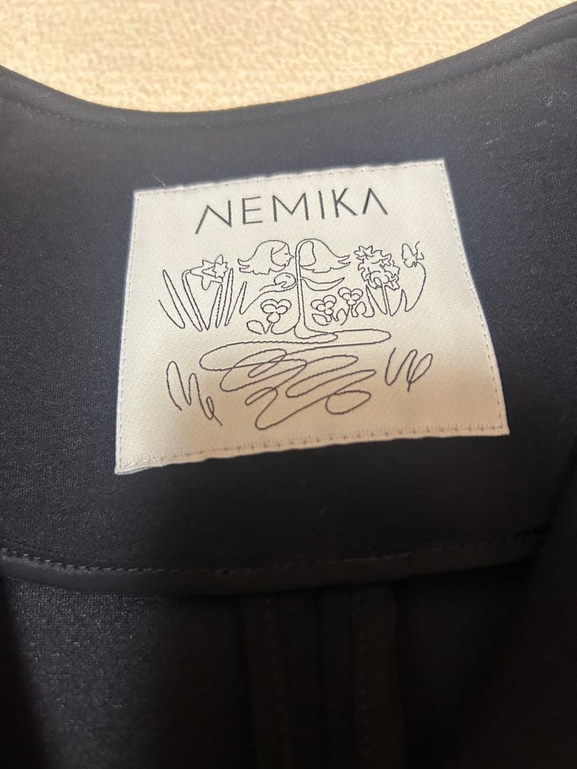 【タグ付き★新品】NEMIKA フレアスリーブコート