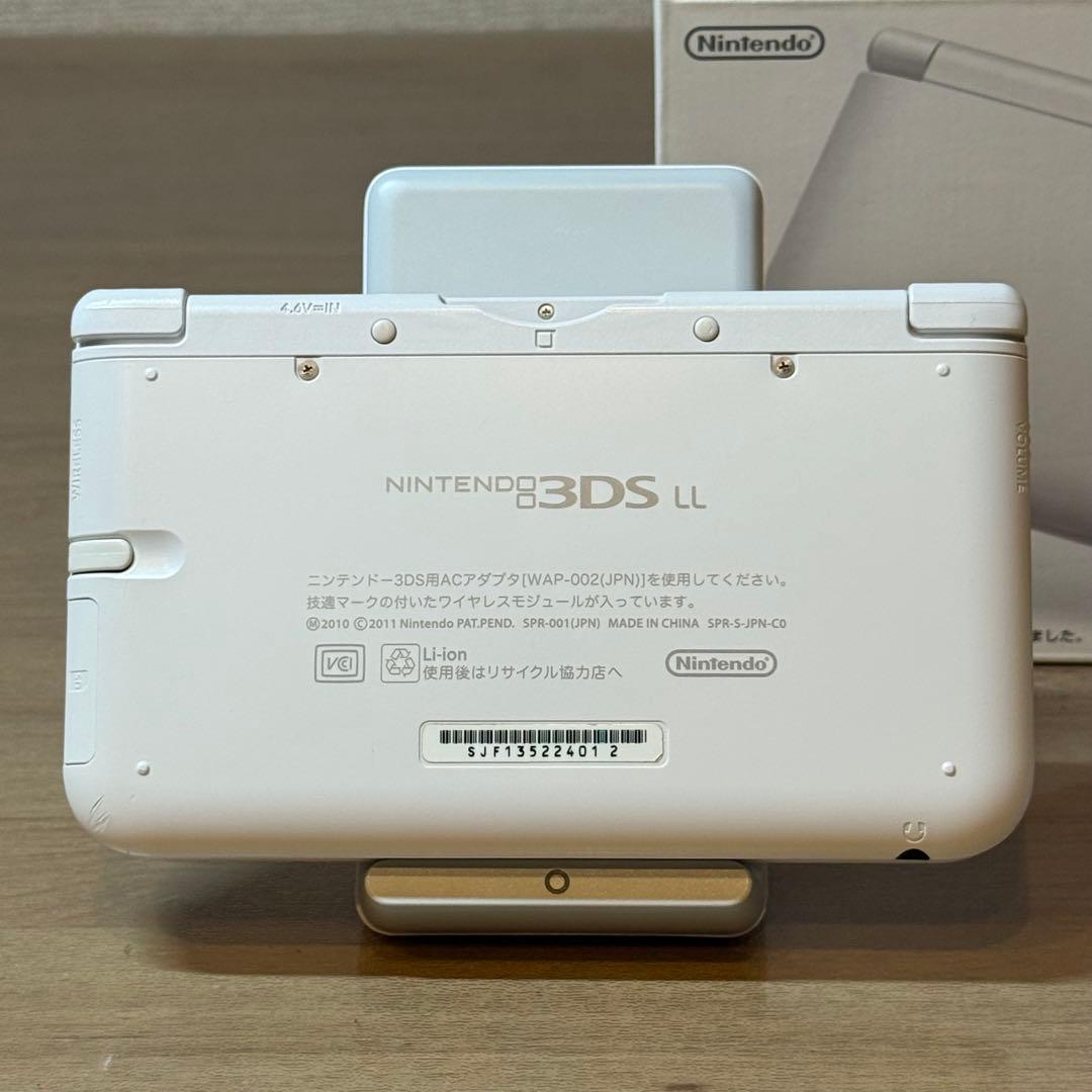 6-207 ニンテンドー3DS LL ホワイト 箱付き