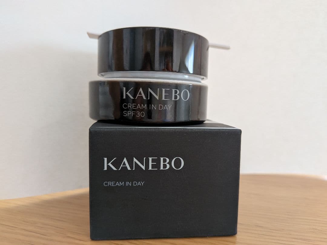 リニューアル　KANEBO クリーム イン デイⅡ SPF30 40g