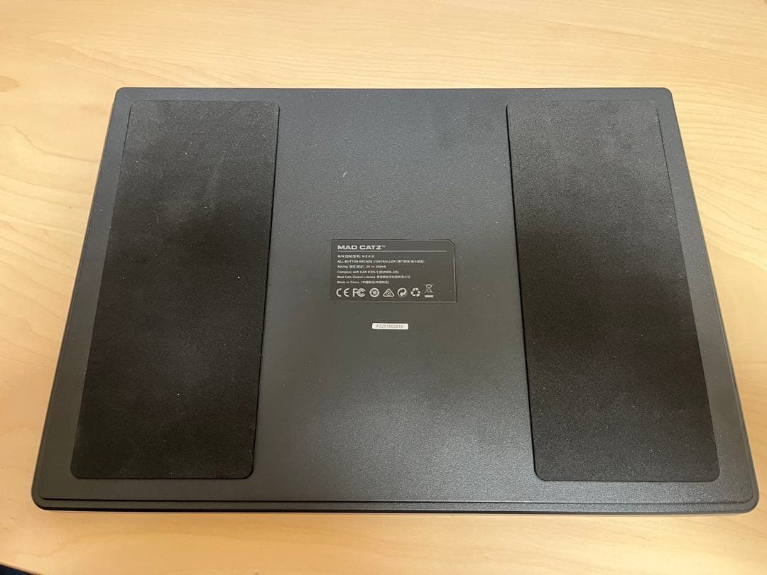 MAD CATZ N.E.K.O レバーレスコントローラー