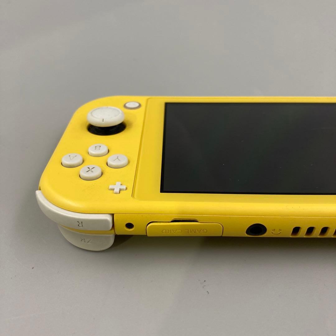 ★任天堂 Switch Lite イエロー　本体のみ