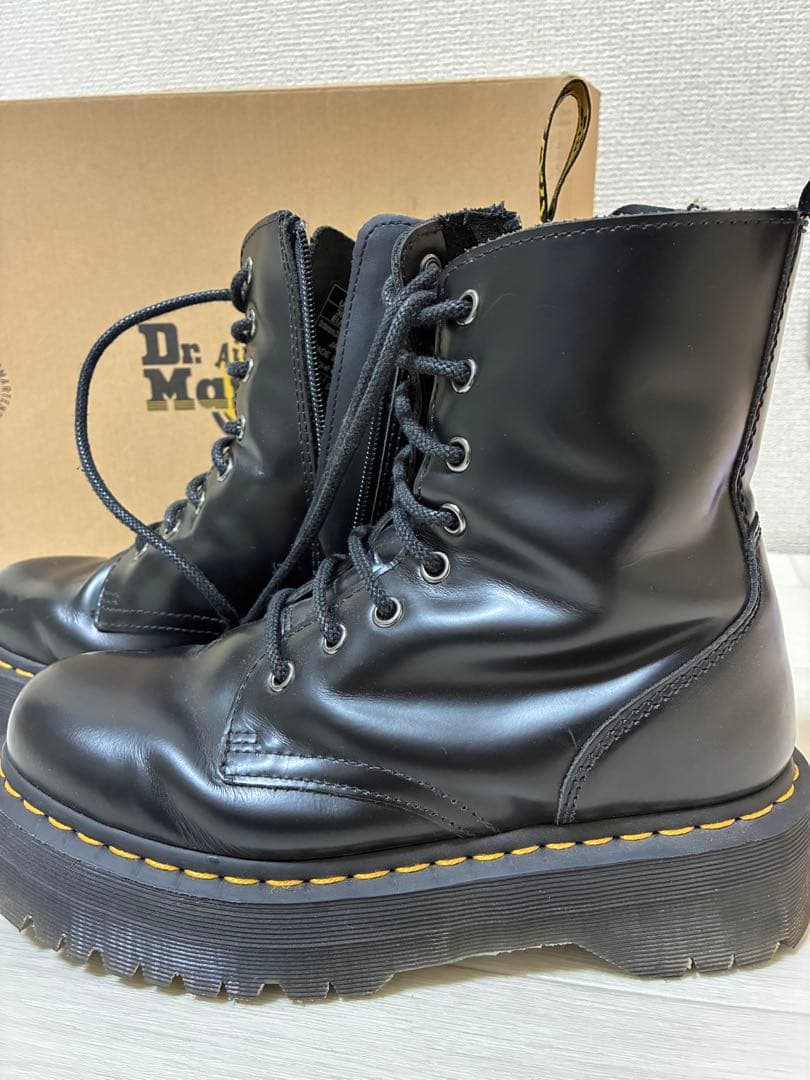 値下げ交渉⭕️Dr. Martens 厚底8ホール　マーチン