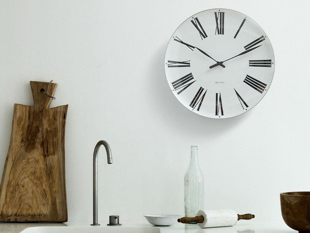 【新品未使用】アルネ ヤコブセンRoman Wall Clock 29cm
