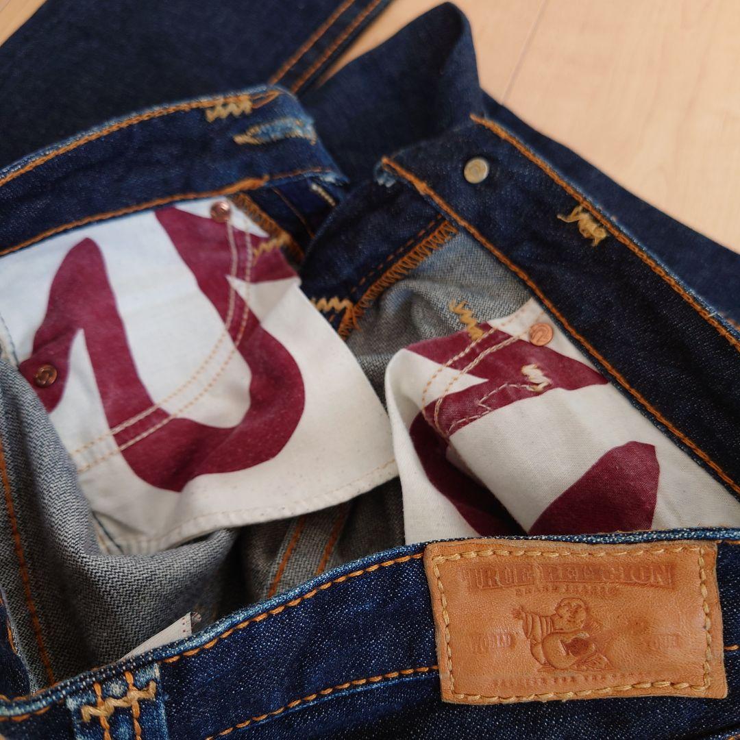 True Religion ブーツカット 23