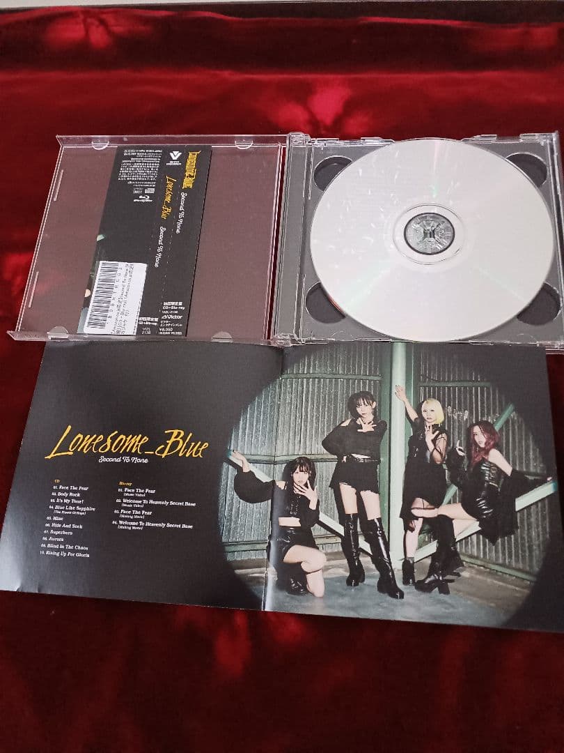 t*n様 Lonesome Blue 成美在籍時のCD&ブルーレイ2枚