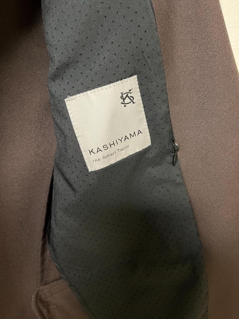 美品 KASHIYAMA 洗えるイージースーツ ダークブラウン ポリエステル