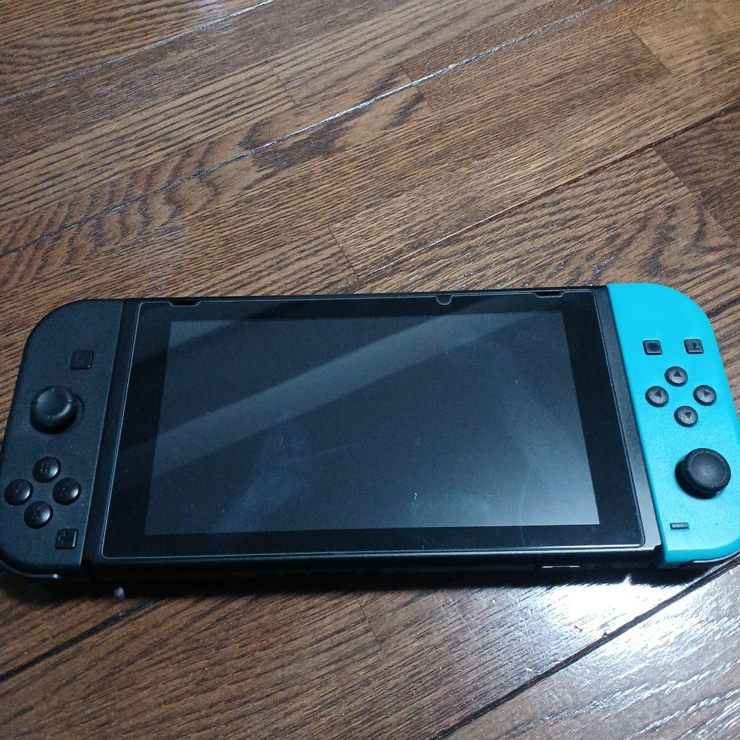 A*n様 値下げ！Nintendo Switch 本体 青と黒 ACアダプター付