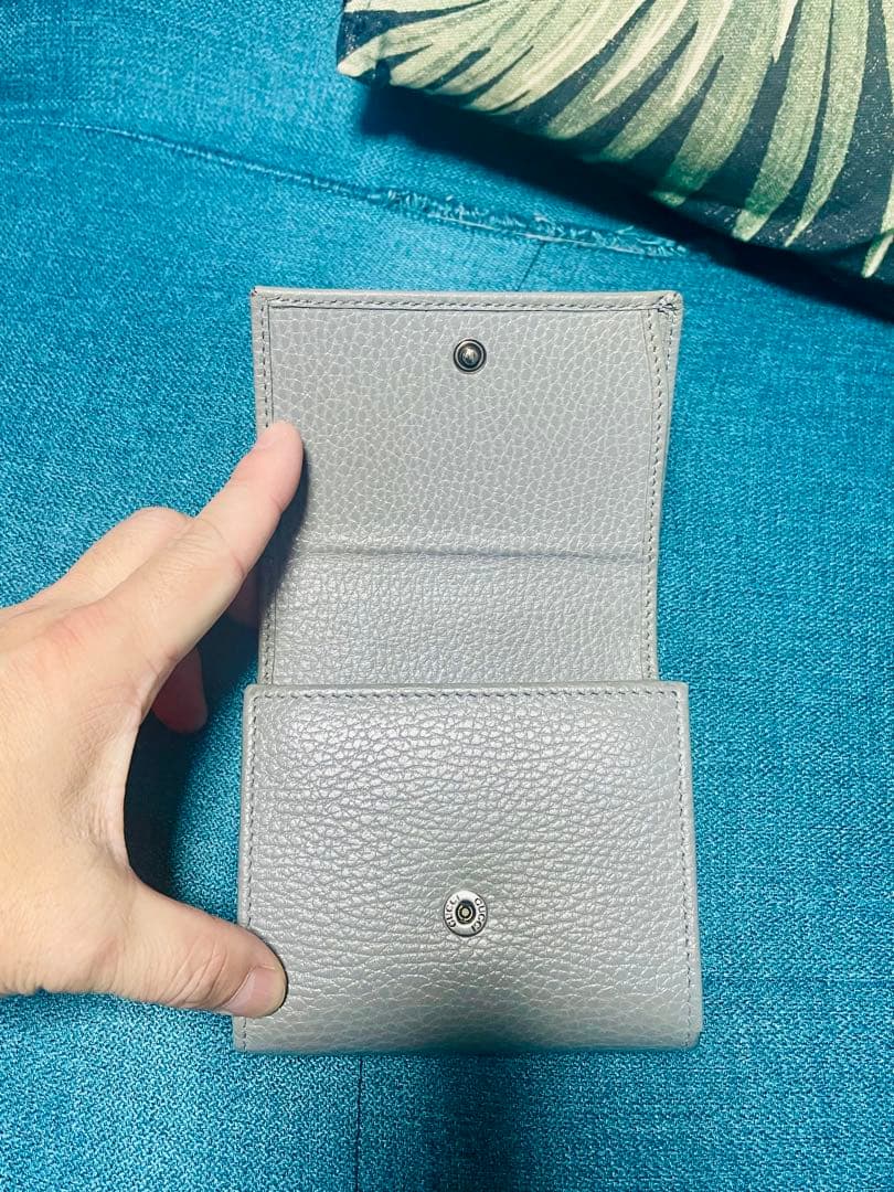 GUCCI GGマーモント 2つ折り財布 グレー