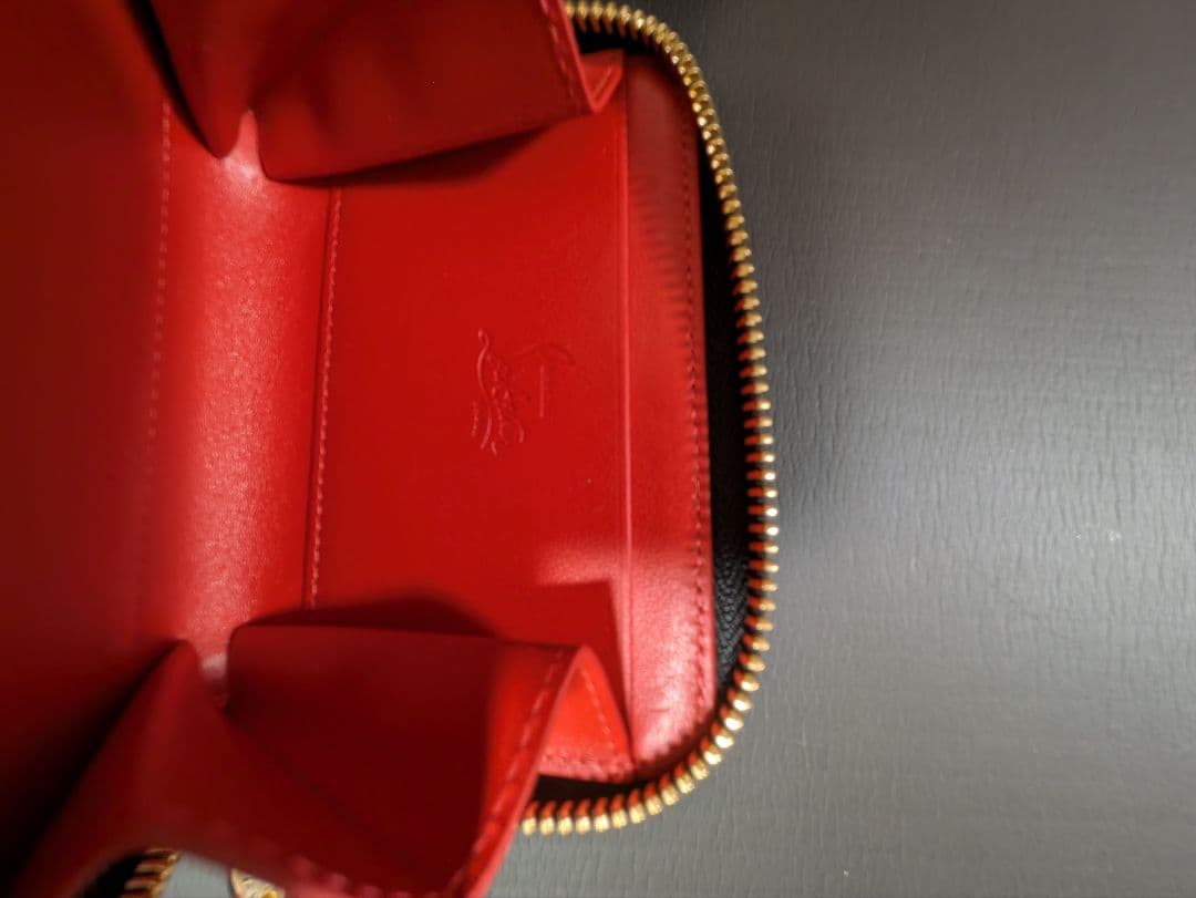 Christian Louboutin ゴールドスタッズ財布
