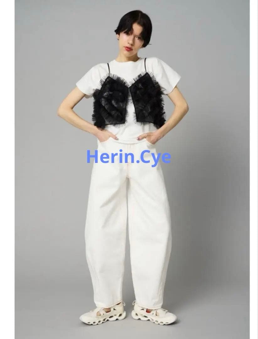 【美品】ヘリンドットサイ　Herin.Cye メニーフリルビスチェ