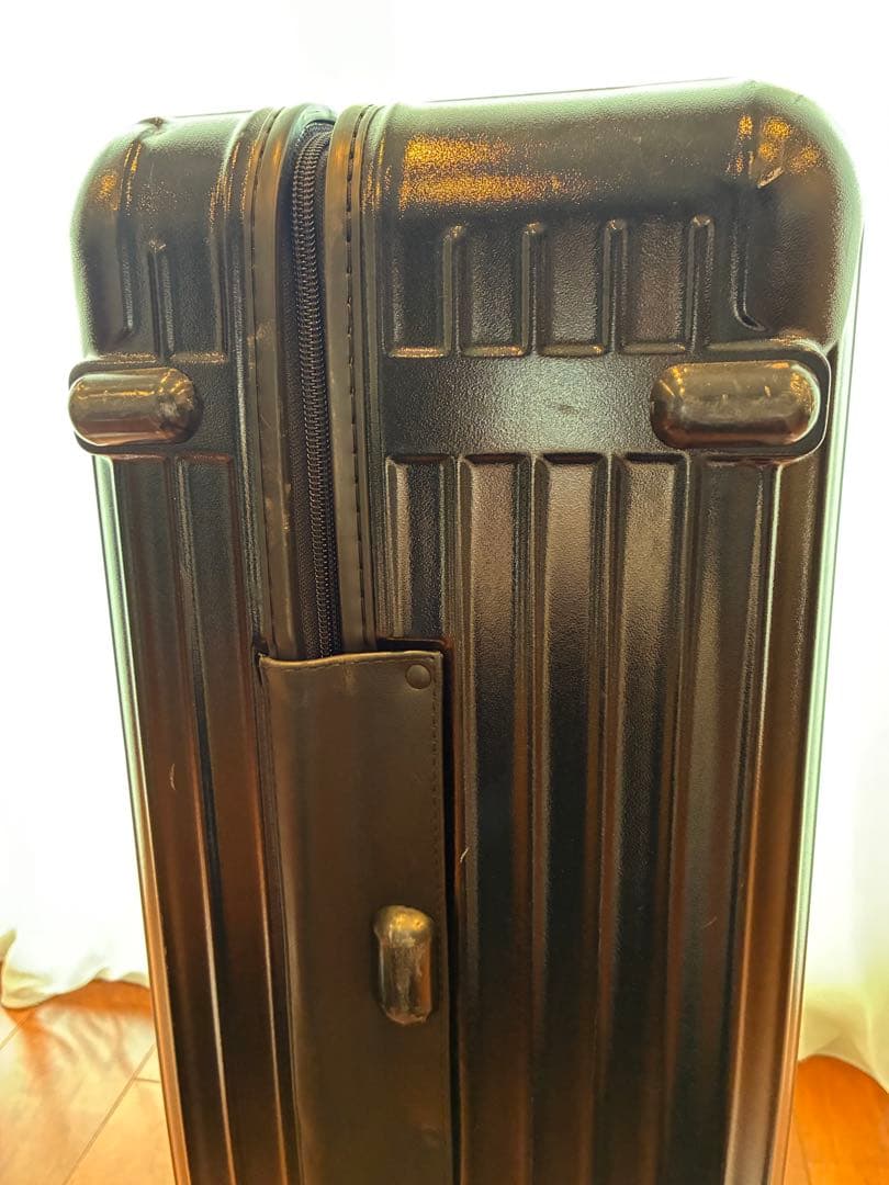 RIMOWA ブラック キャリーケース