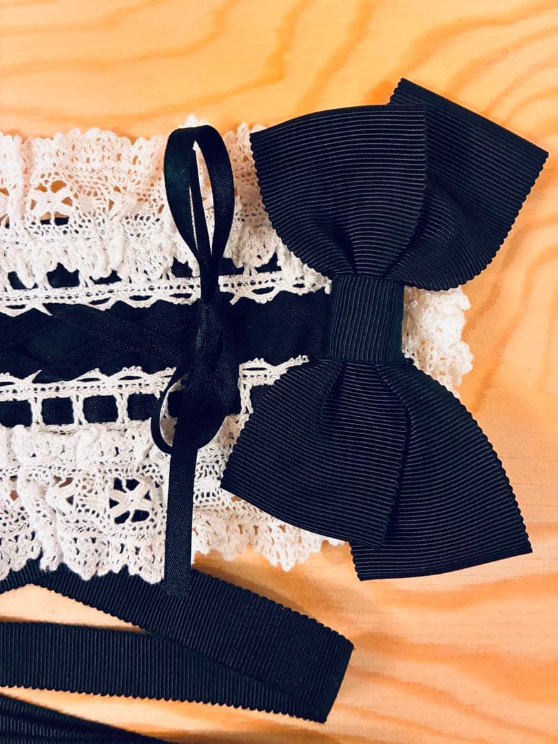 BABY はしごレースのスピンドールヘッドドレス 黒白