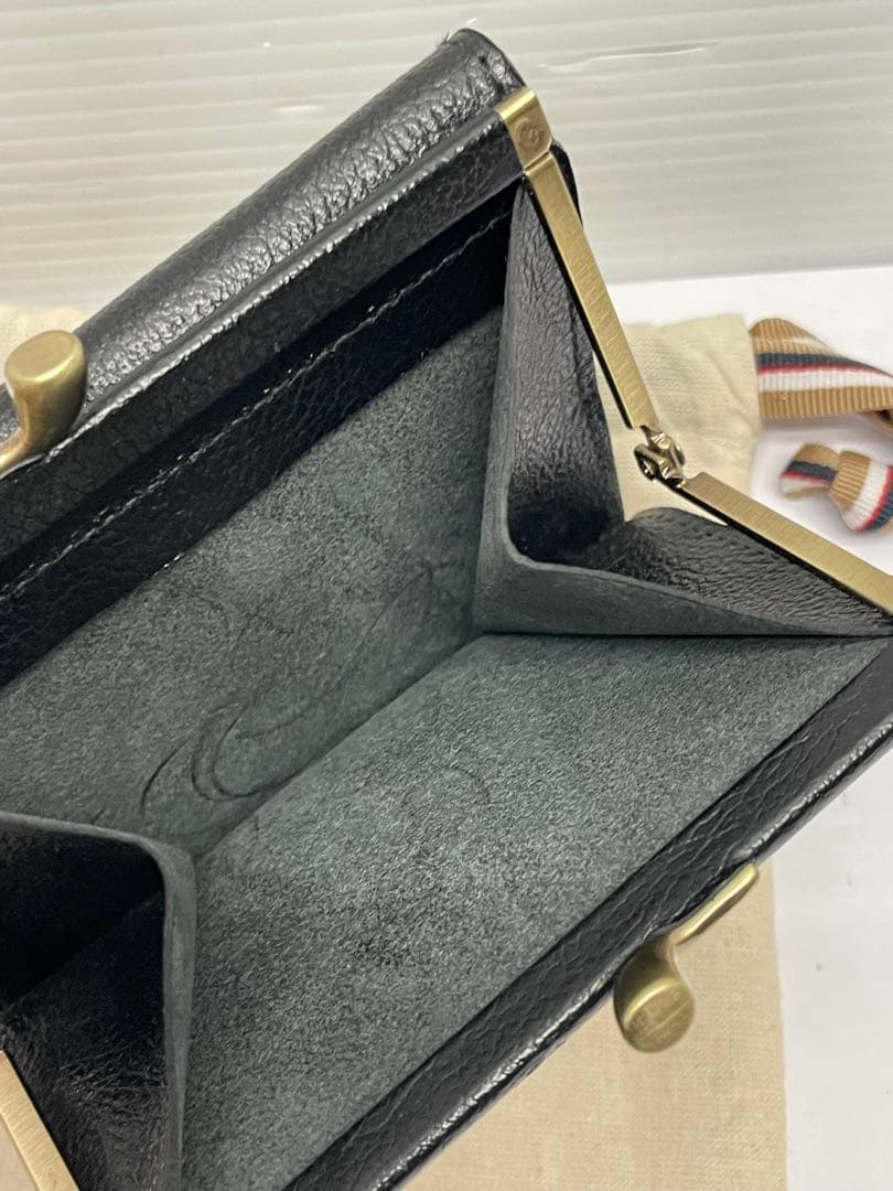 IL BISONTE イルビゾンテ がま口 財布 二つ折り財布