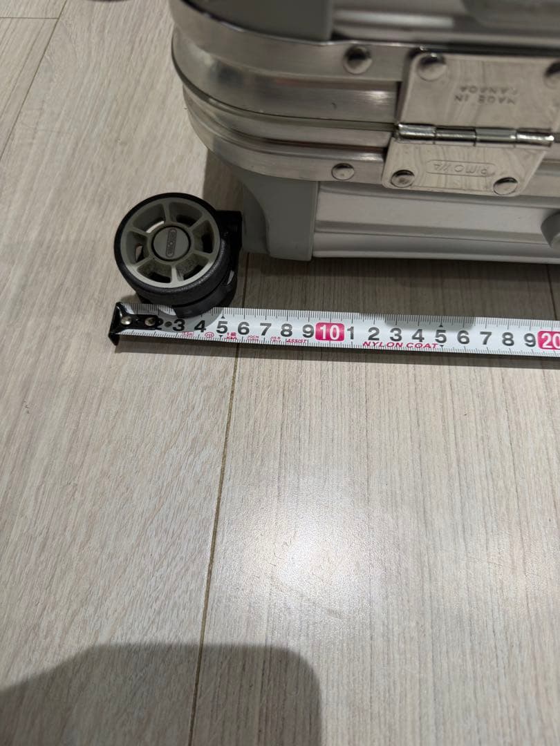 RIMOWA リモワ アルミ 4輪 機内持込 キャリーケース
