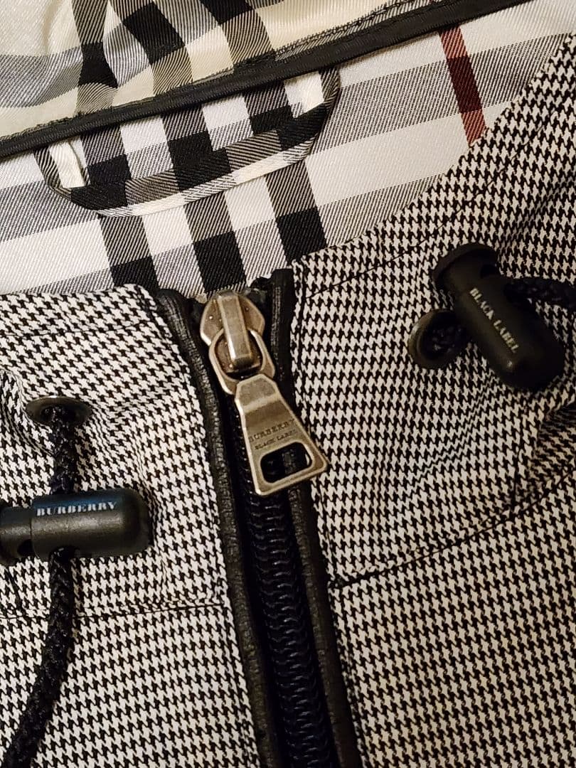 最終お値下中‼️BURBERRY BLACK LABELメンズ ジャンパー