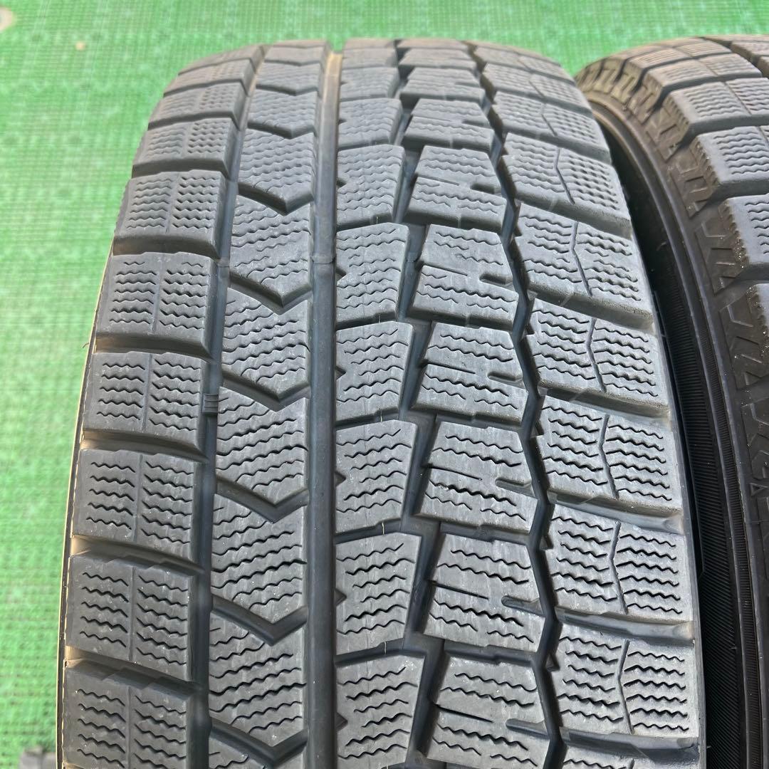 s*6様 215/60R16 ダンロップ スタッドレスタイヤ2021年製造 4本