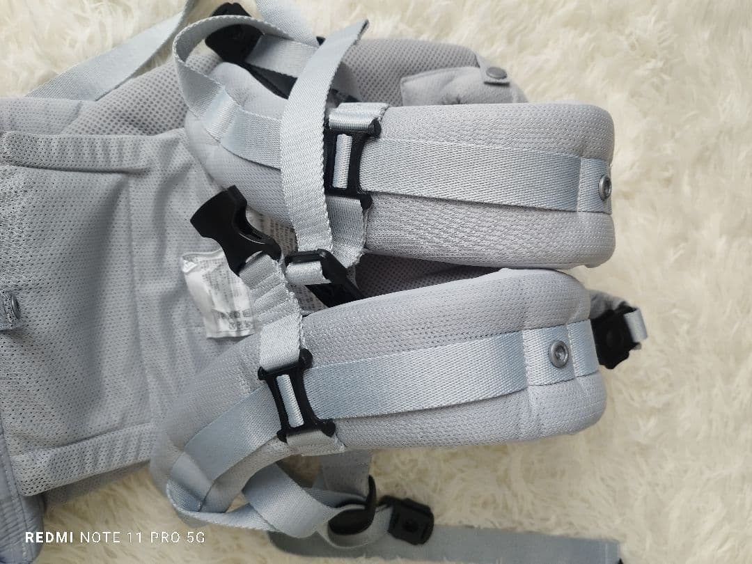 未使用近】angelette Quattro Air 3.2 抱っこひも　グレー