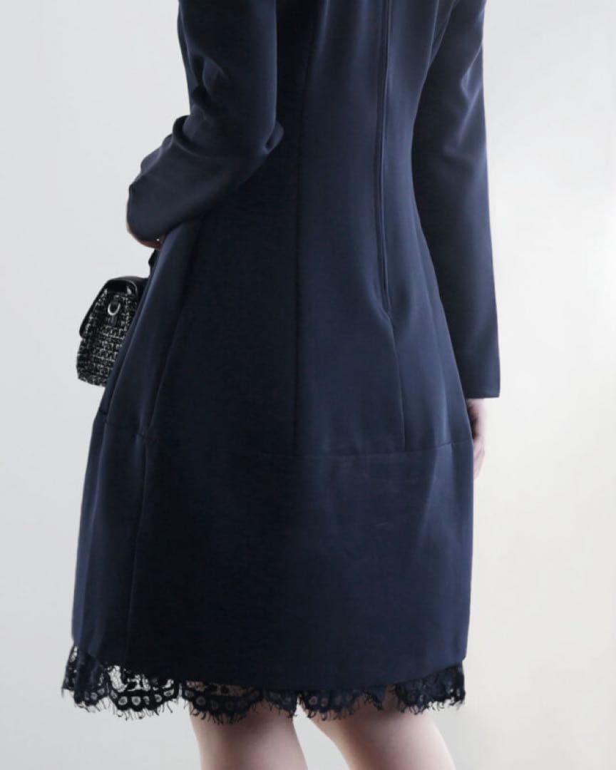 【新品】レジーナリスレ　ワンピース　七分袖 40サイズ　Mサイズ　ネイビー014