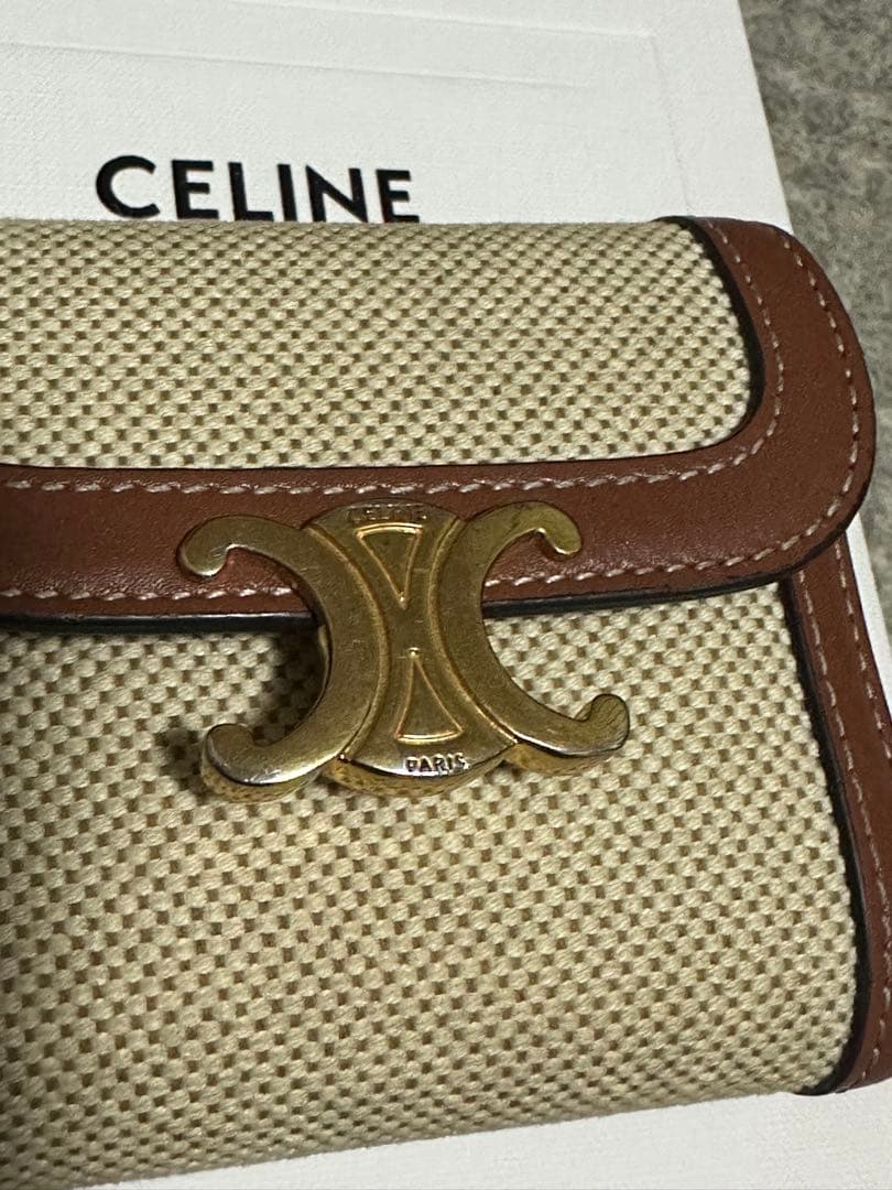 CELINE スモールフラップウォレット トリオンフ ナチュラル タン