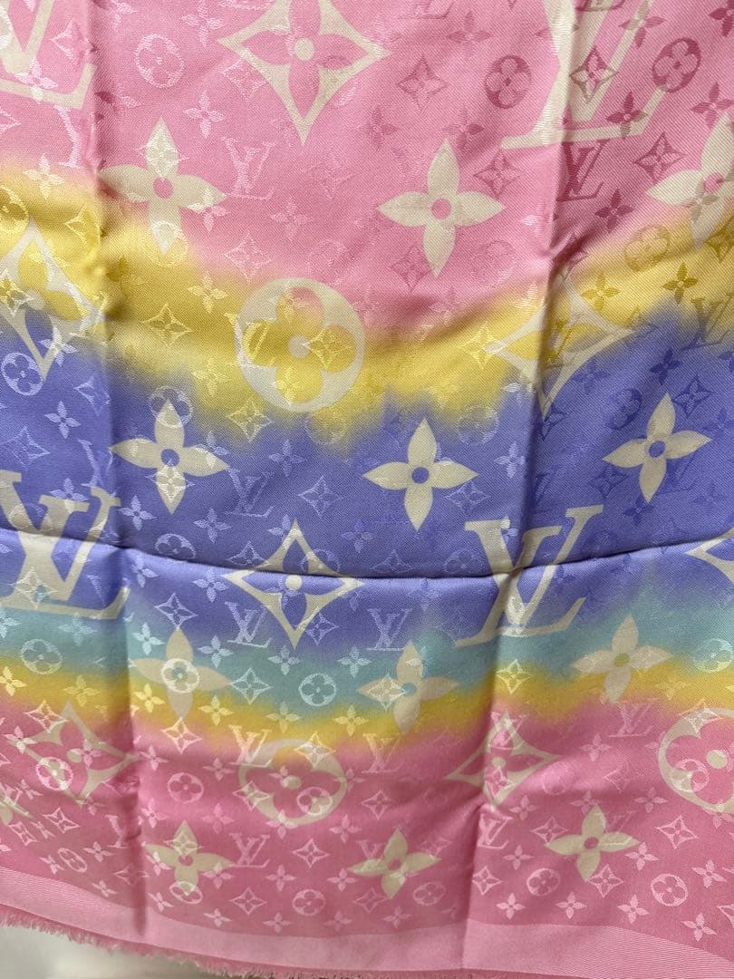 LOUIS VUITTON ピンク グラデーション ストール