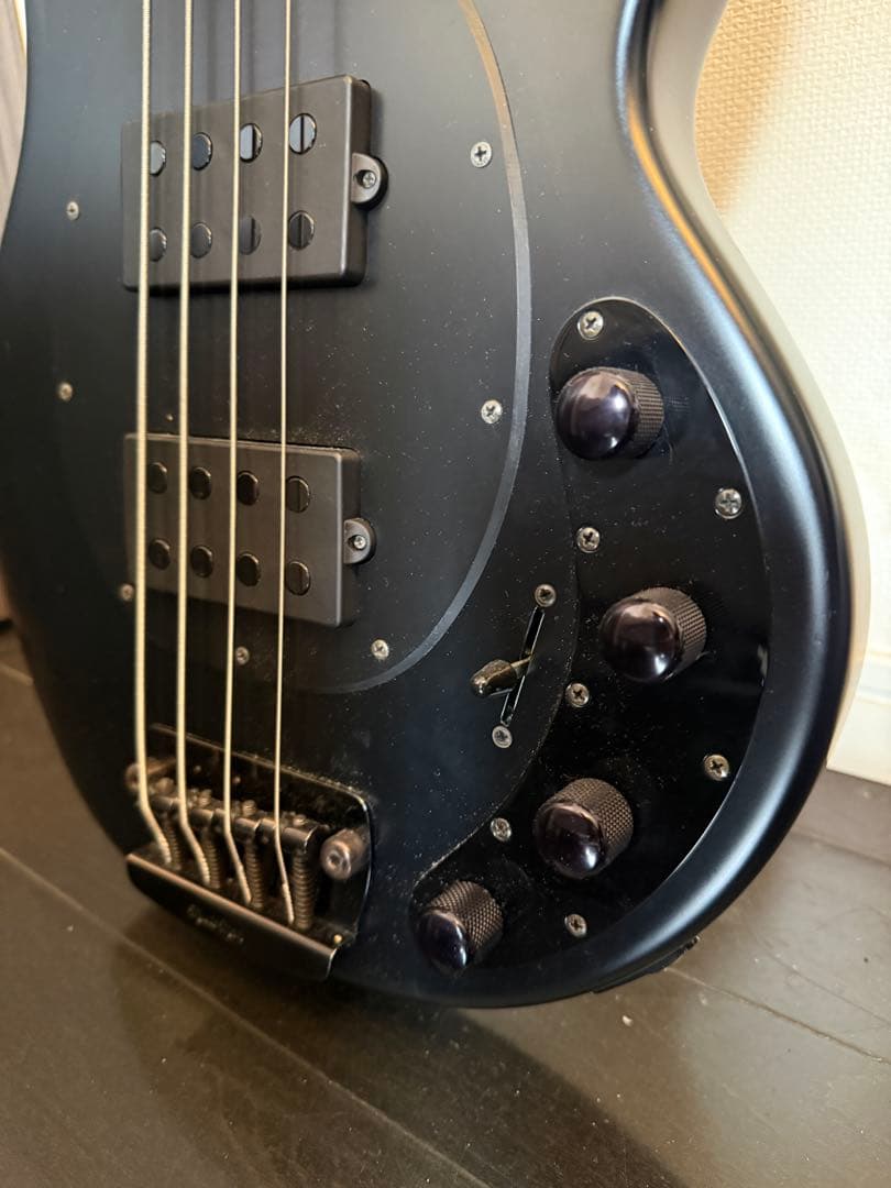 ベース MUSICMAN StingRay StealthBlack HH