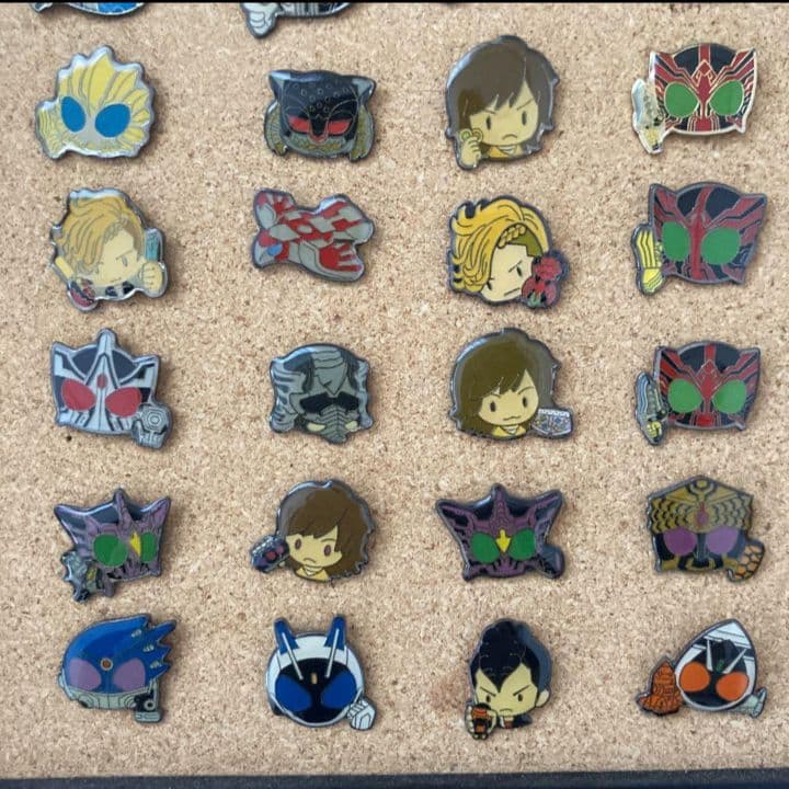仮面ライダー ZEPPIN 電王　W オーズ　フォーゼ　ディケイド　ピンバッジ