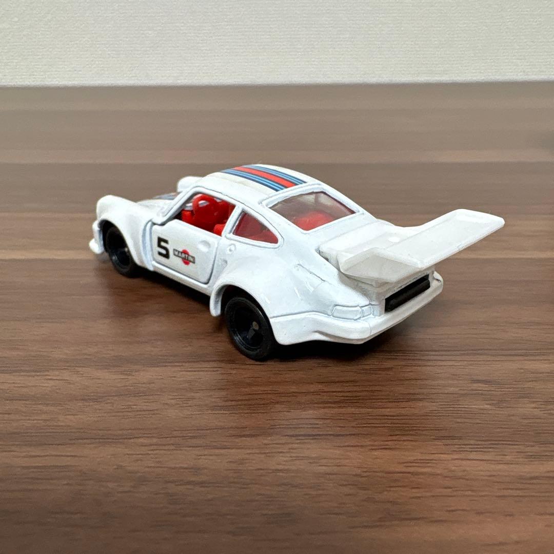 トミカ 青箱 F31 ポルシェ935 ターボ 白ウイング