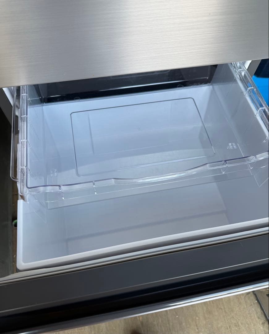 美品★日立3ドア冷蔵庫265L R-27RV（N）2022年製
