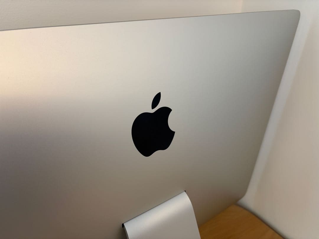 iMac Retina 5K 27インチ ディスプレイモデル MNED2J/A