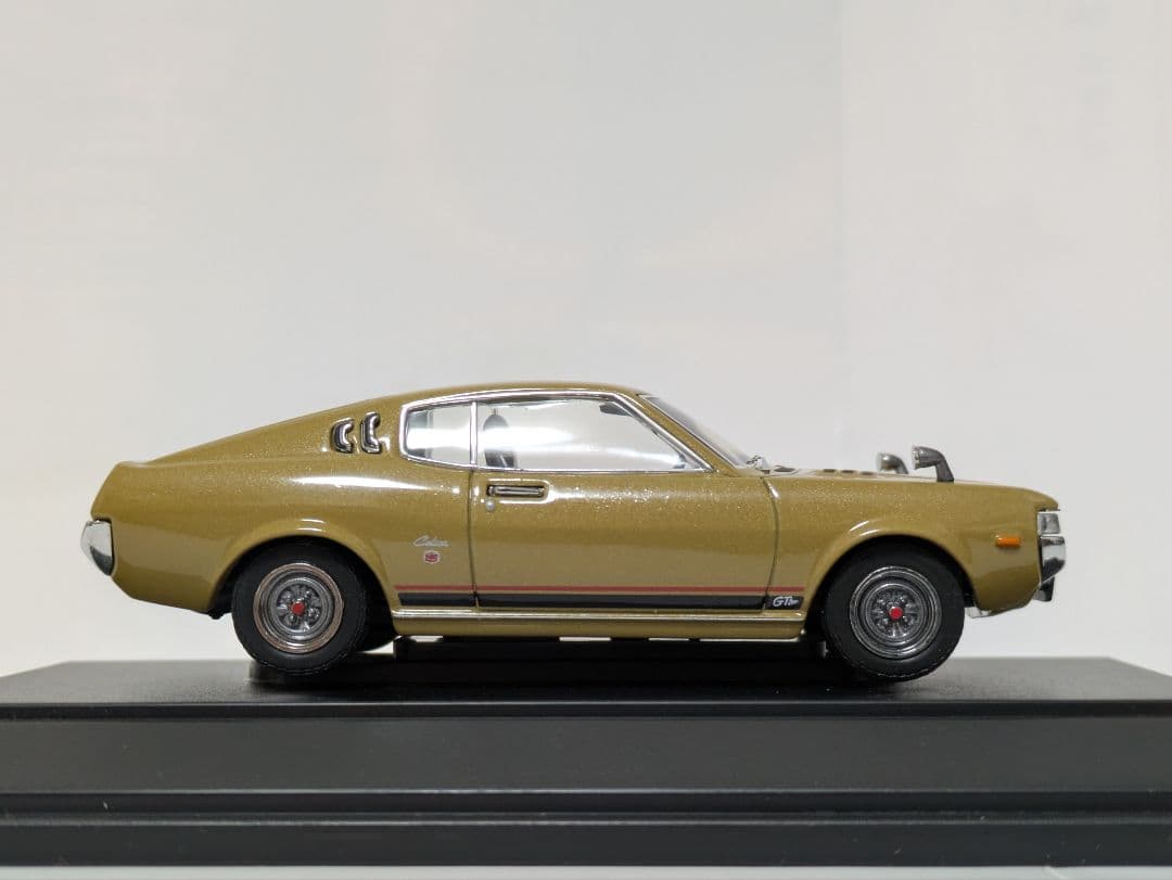 エブロ 1/43 トヨタ セリカ リフトバック 2000GT 1973