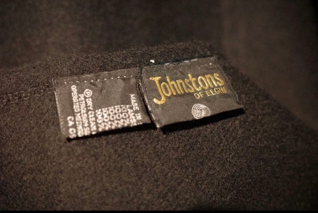 Johnstons ジョンストンズ 大判ストールポンチョ黒ウール100%コート