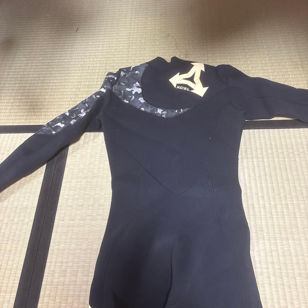 XCEL ウェットスーツ 膝パッド付き